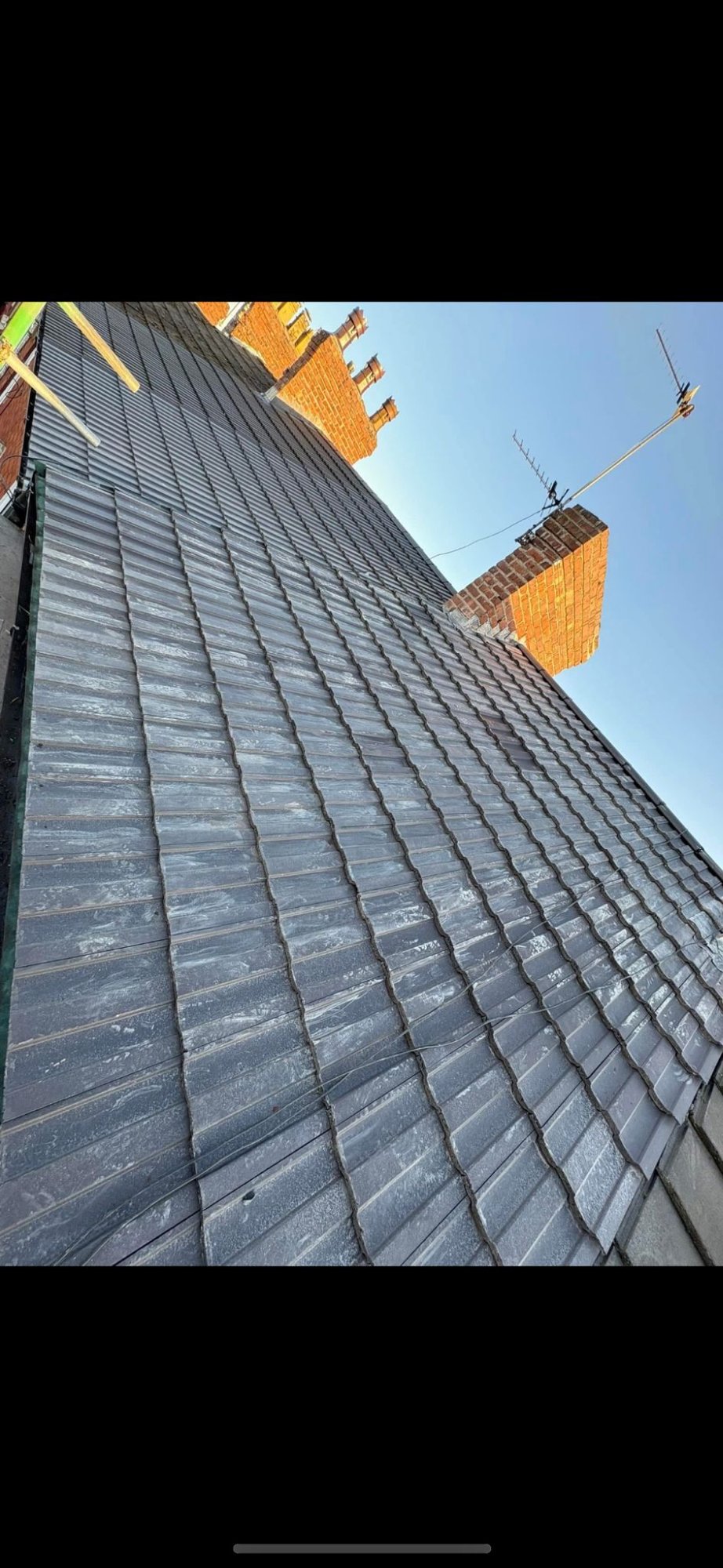 Slate roof installation