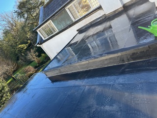 Flat roof conservatory